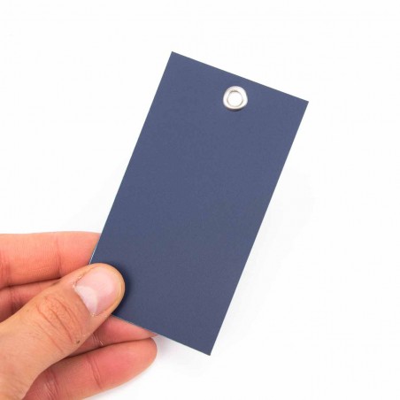 Etiqueta 100 x 55 mm plástico azul marino  800 micras con colgador - Pack 100 uds