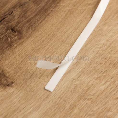 Cinta doble cara fina espuma blanca 6mm x 50...