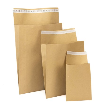 Sobre de envío papel kraft con fuelle 100 g/m², 34x8.5x44 cm, cierre adhesivo