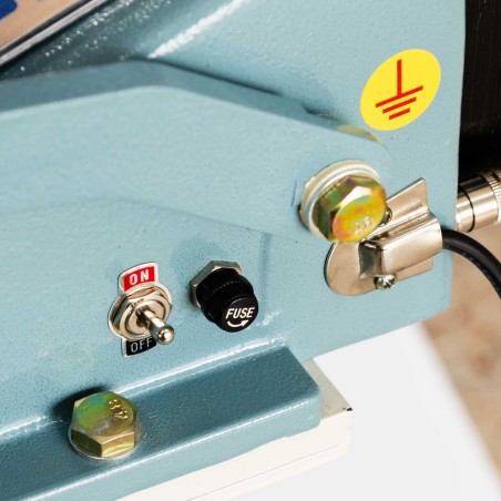 Máquina automática selladora térmica de bolsas y sacos con pedal eléctrico 600 mm