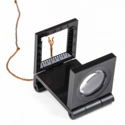 Lupa enhebrar hilo y aguja, cuenta hilos.