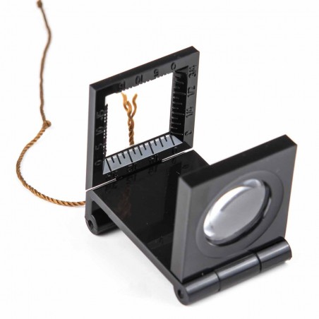 Lupa enhebrar hilo y aguja, cuenta hilos.