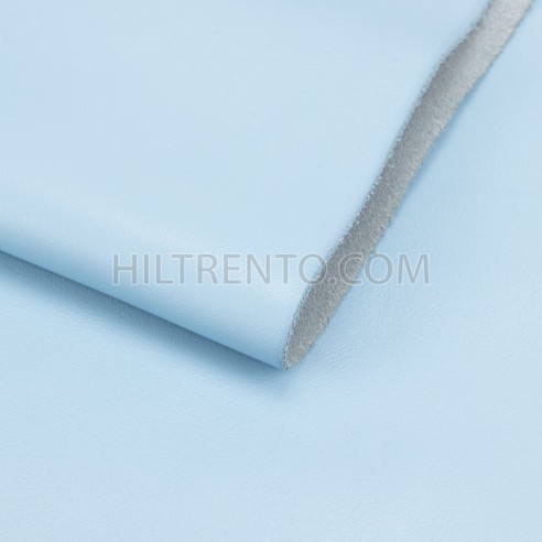 Piel Napa vacuno, color azul celeste nube,...