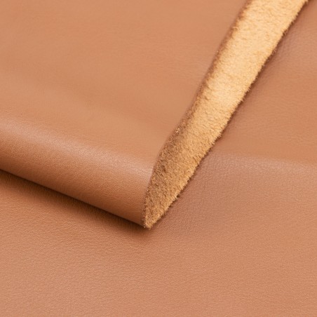 Piel Napa vacuno, color marrón tabaco, grosor 1,2 - 1,4 mm