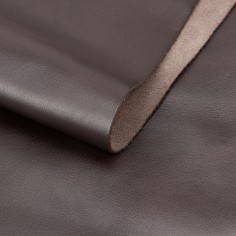 Piel Napa vacuno, color marrón, grosor 1,2 - 1,4 mm