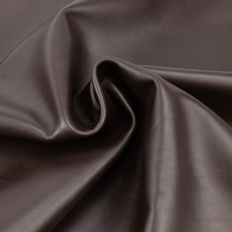 Piel Napa vacuno, color marrón, grosor 1,2 - 1,4 mm