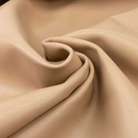 Piel napa vacuno, color arena, grosor 1,2 - 1,4 mm