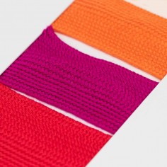 Cinta trenza acrílica para ribetes en falda de 28 mm...